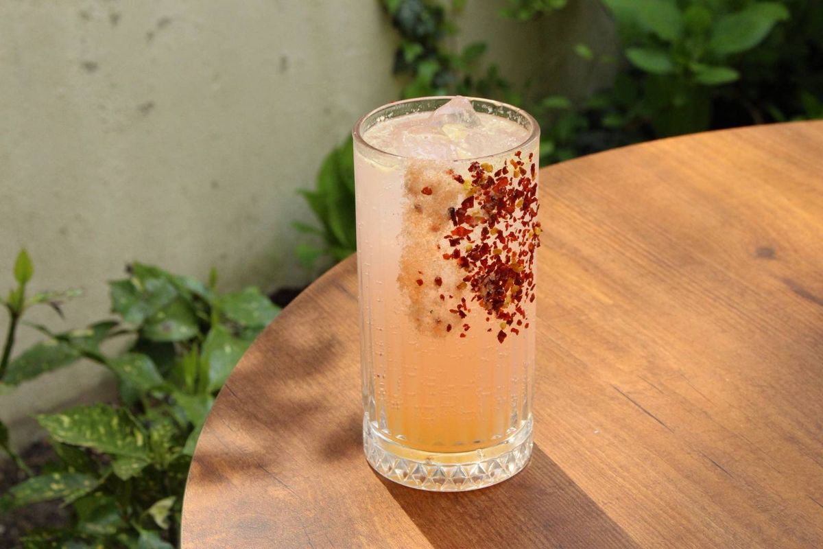 Paloma/Paloma Spicey